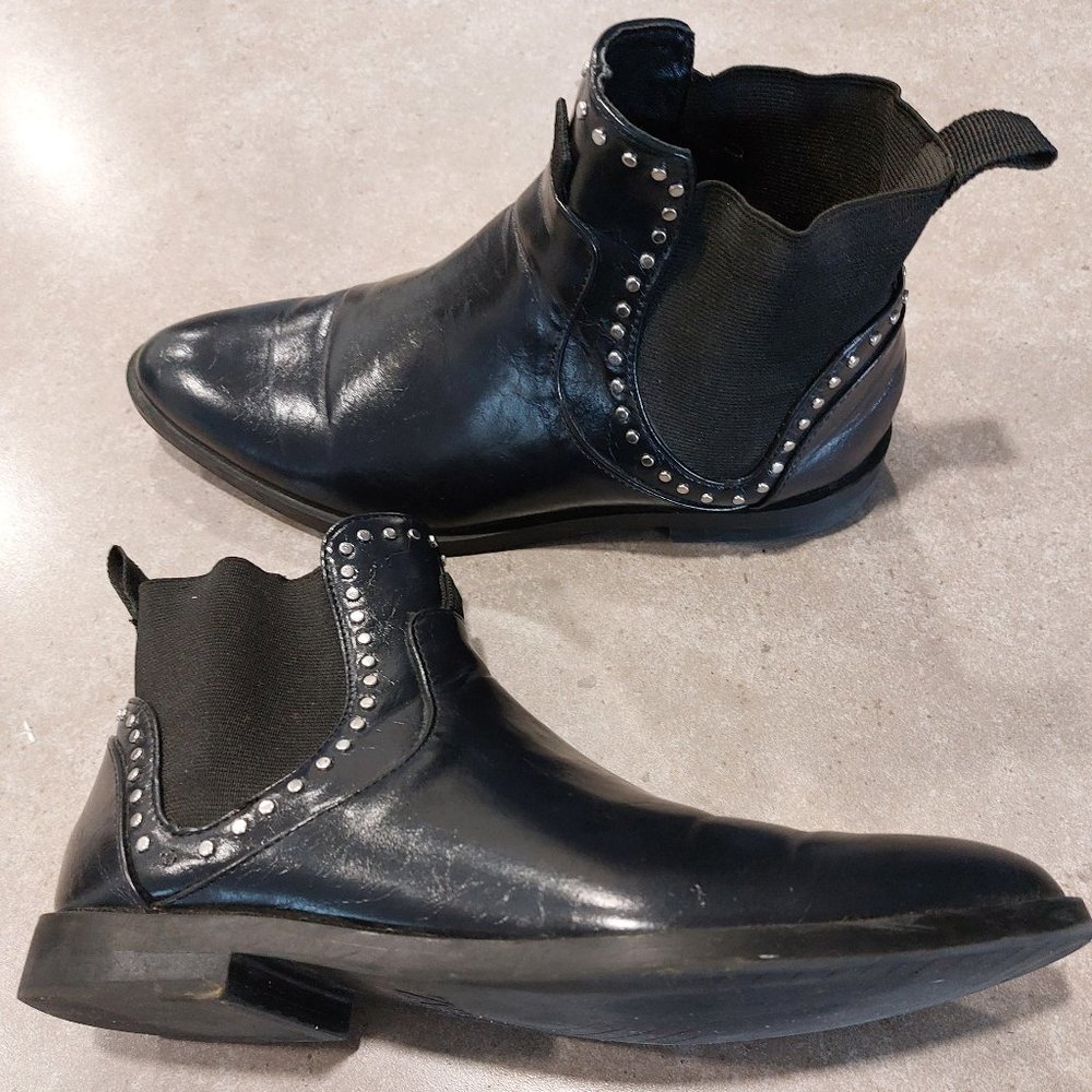 ZARA Women's Flat Ankle Boots w/Silver Studs and Elastic - Black - Size 8.5
